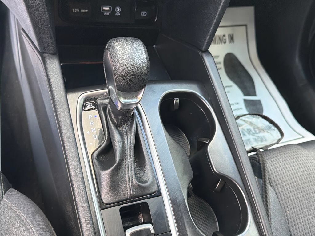 Used 2020 Hyundai Santa Fe SE FWD image 21