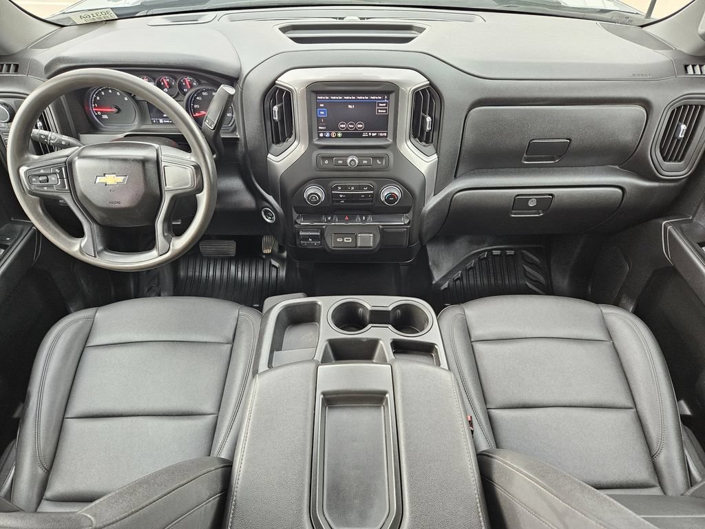 Used 2025 Chevrolet Silverado 3500 W/T AWD/4WD image 25