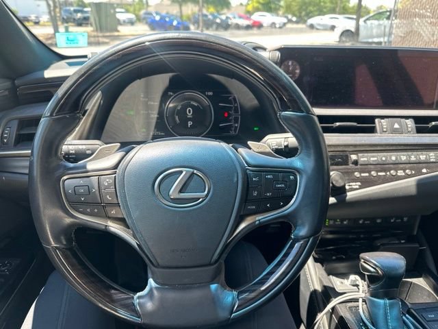 Used 2019 Lexus ES 300h FWD image 12