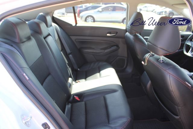 Used 2023 Nissan Altima 2.5 SR FWD image 12