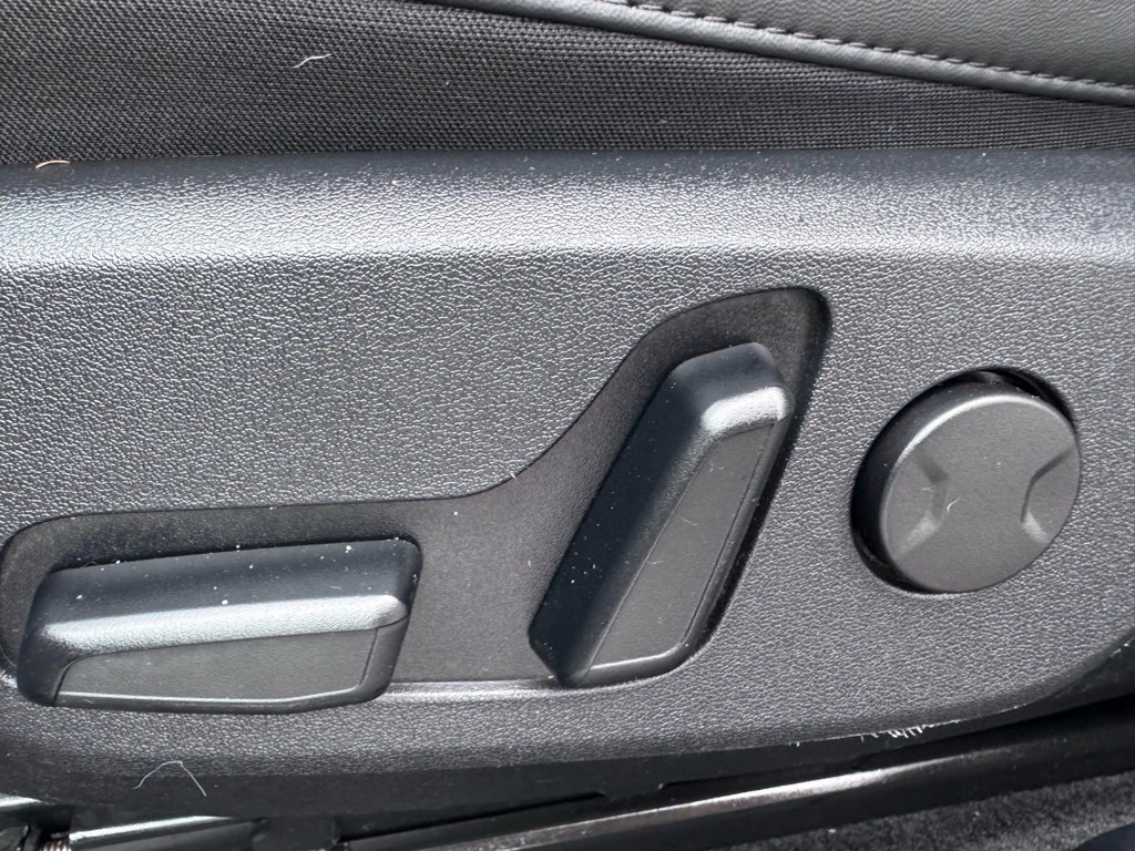 Used 2022 Kia EV6 Wind w/ Wind Technology Package image 29