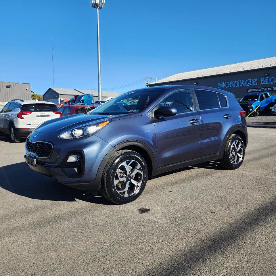 Used 2020 Kia Sportage LX AWD/4WD image 3