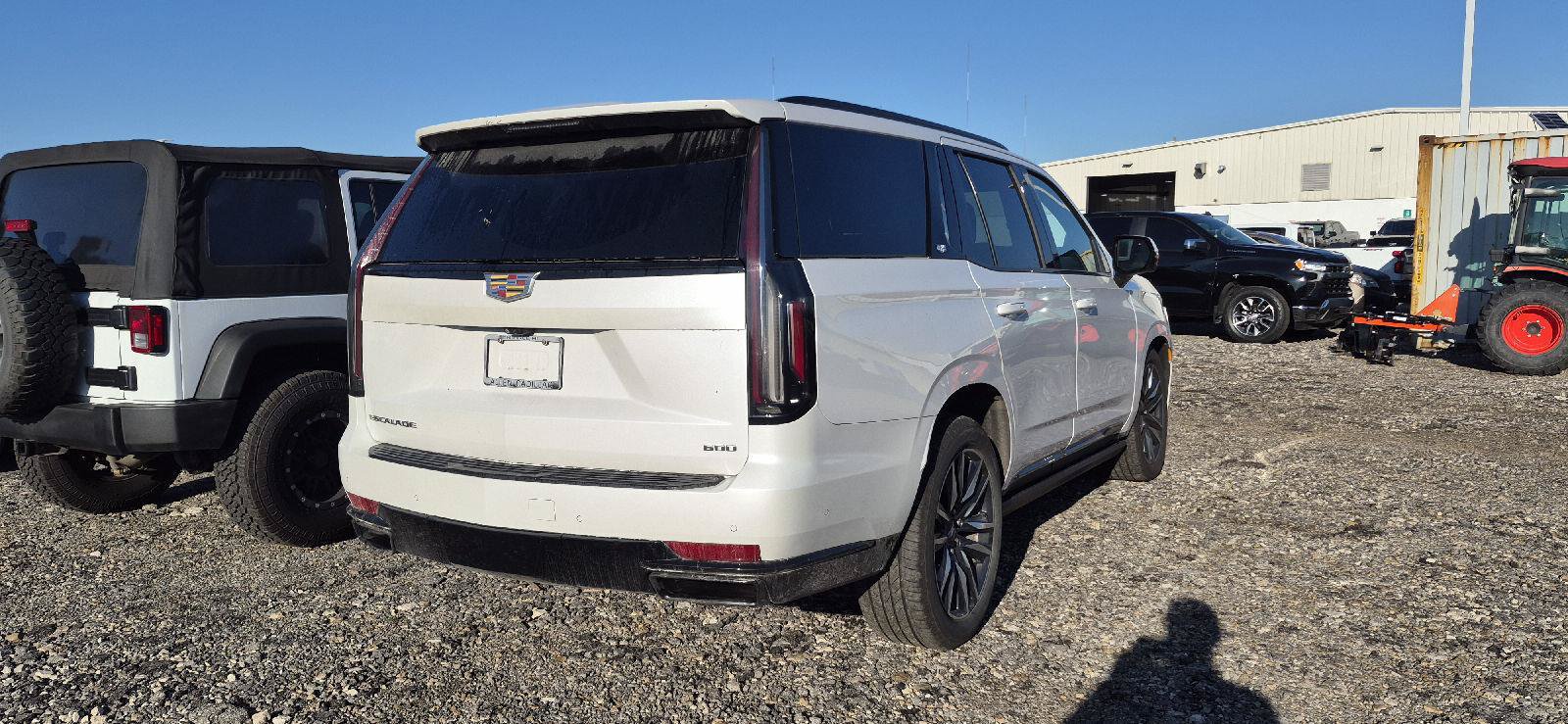 Used 2022 Cadillac Escalade Sport w/ Touring Package AWD/4WD image 3