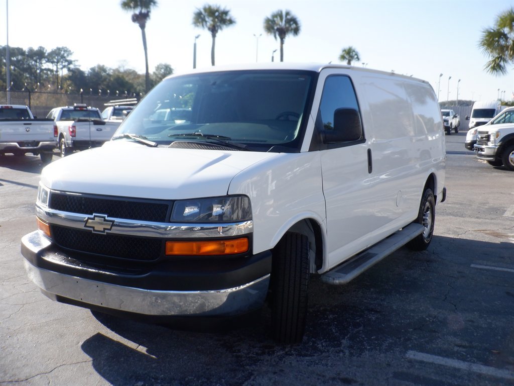 Used 2019 Chevrolet Express 2500 w/ Driver Convenience Package image 19