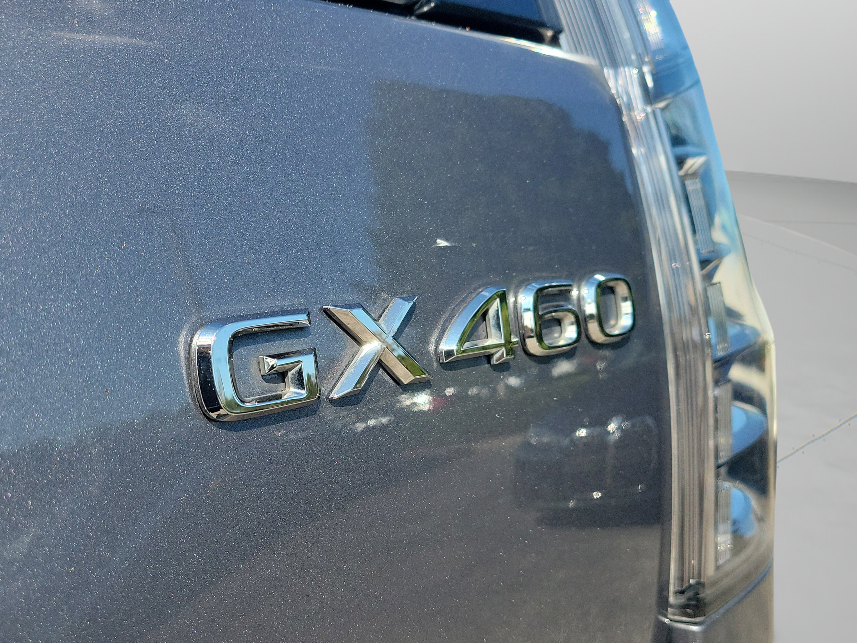 Used 2022 Lexus GX 460 Premium w/ Premium Package AWD/4WD image 7