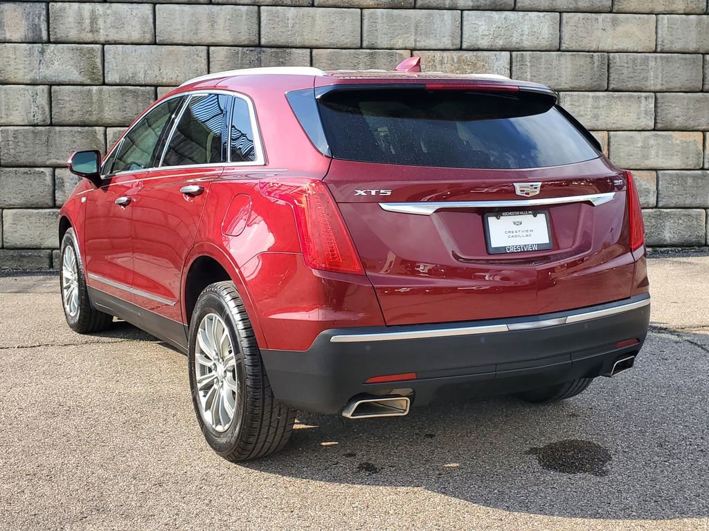 Used 2017 Cadillac XT5 Luxury w/ Driver Awareness Package FWD image 43