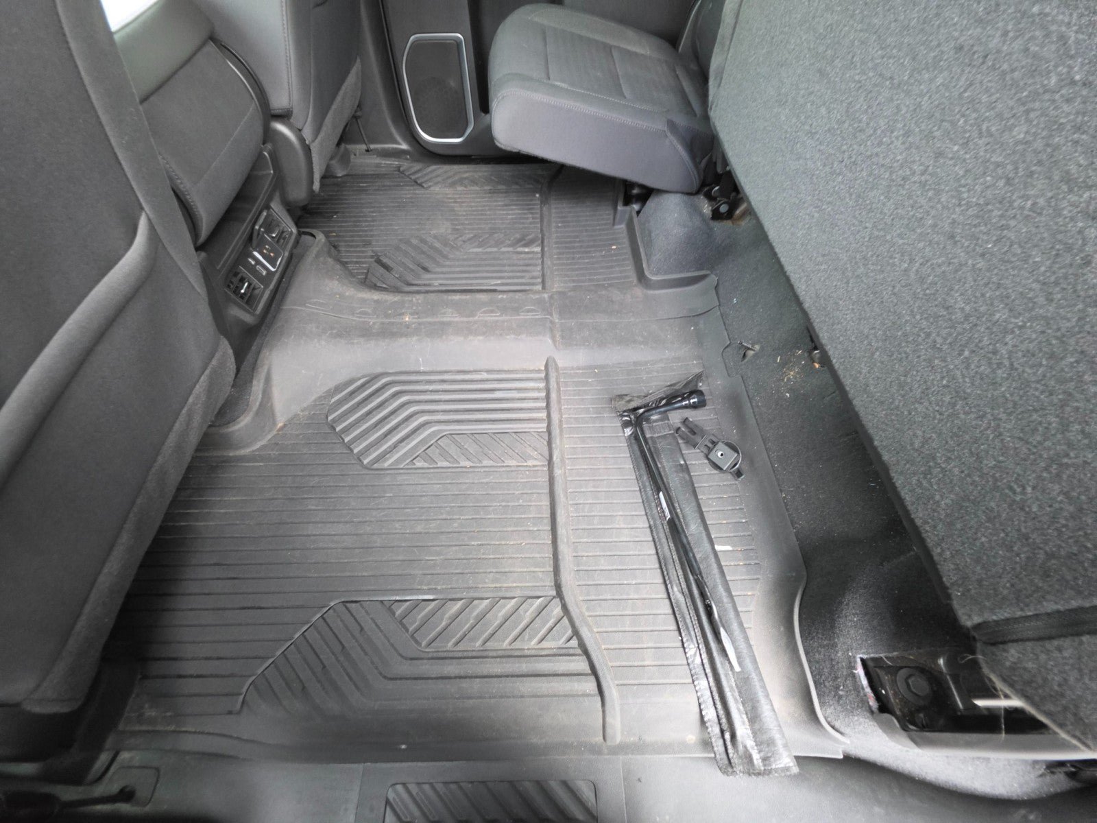 Used 2022 Chevrolet Silverado 1500 RST AWD/4WD image 24