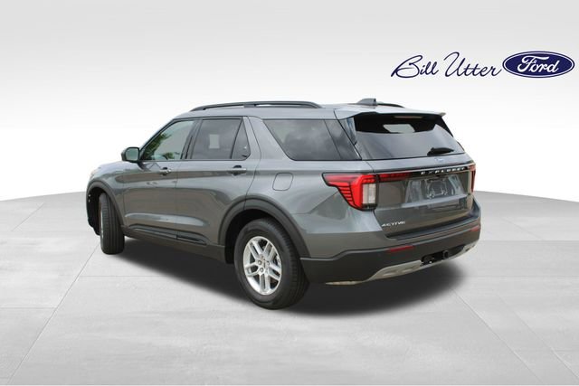 Used 2026 Ford Explorer Active w/ Active Comfort Package RWD image 7