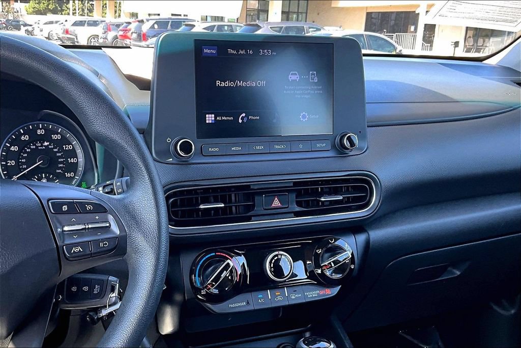 Certified 2022 Hyundai Kona SE AWD/4WD image 8