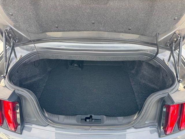 Used 2021 Ford Mustang Premium image 33