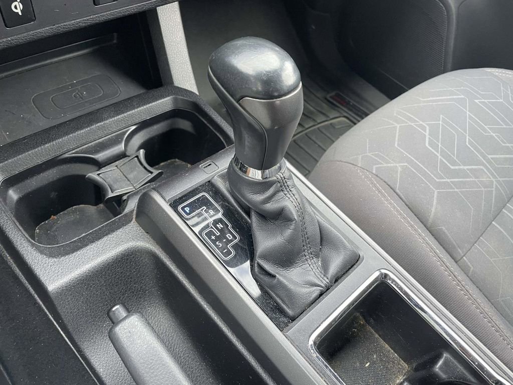 Used 2016 Toyota Tacoma TRD Sport image 43