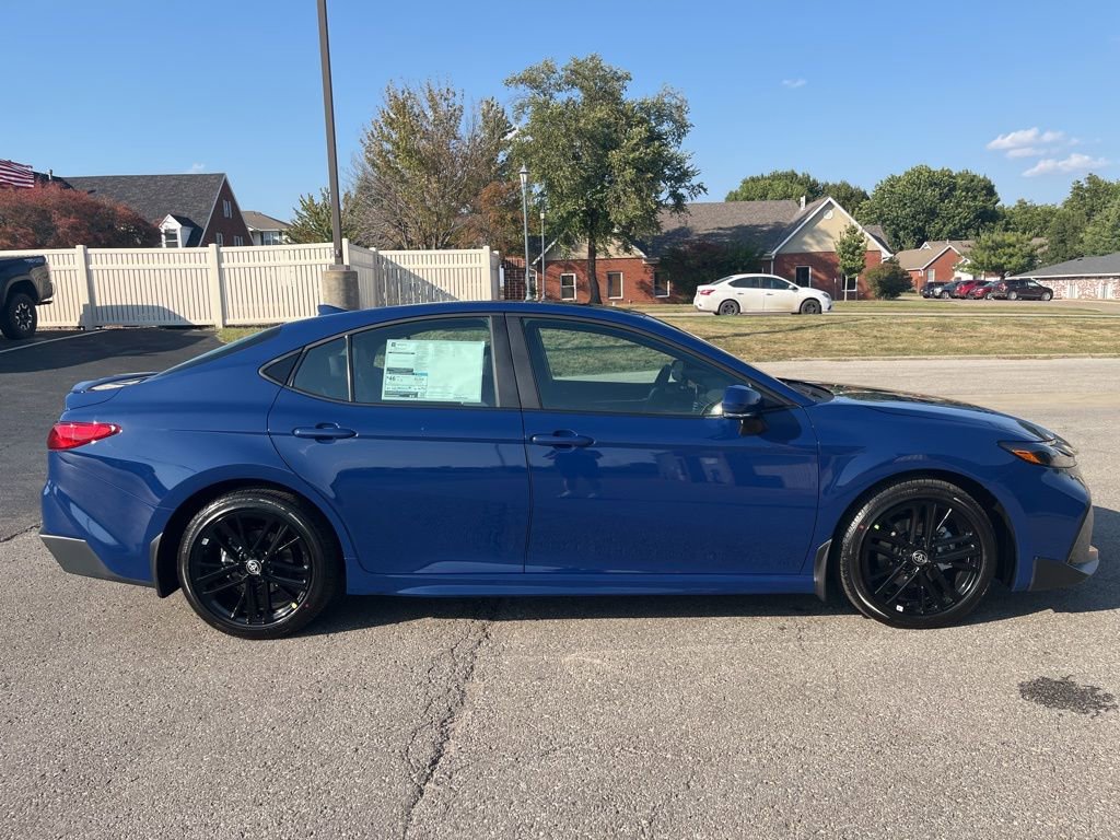 New 2026 Toyota Camry SE image 6