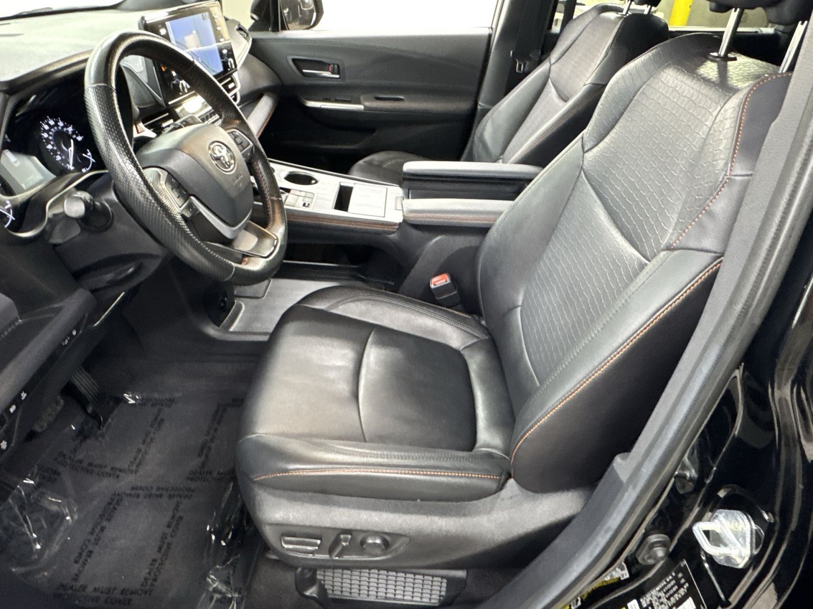 Used 2024 Toyota Sienna XSE w/ XSE Plus Package AWD/4WD image 16
