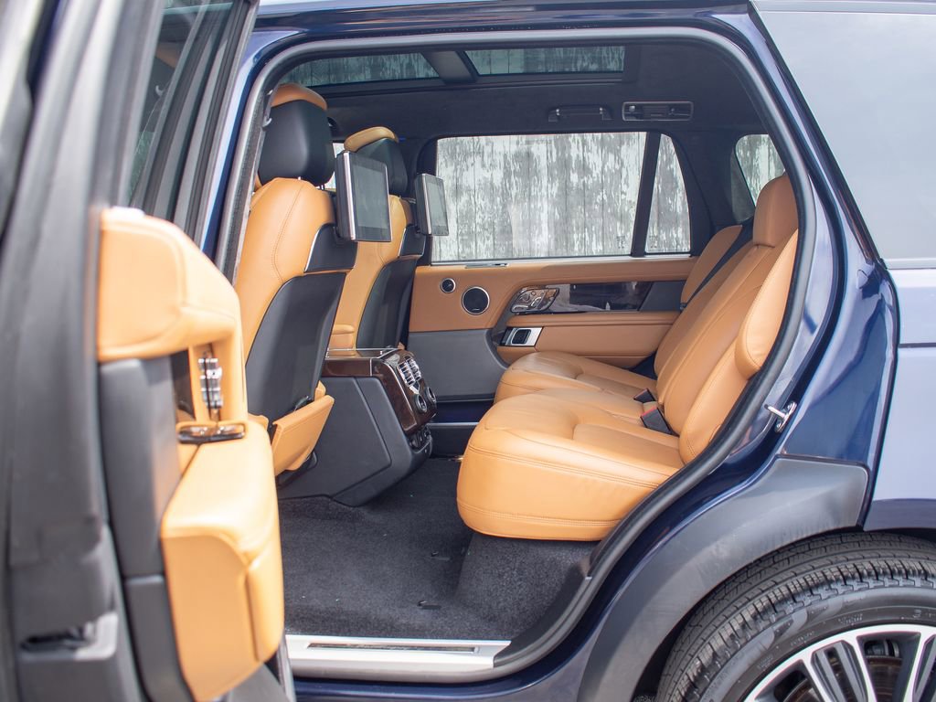 Used 2020 Land Rover Range Rover Long Wheelbase Autobiography image 33