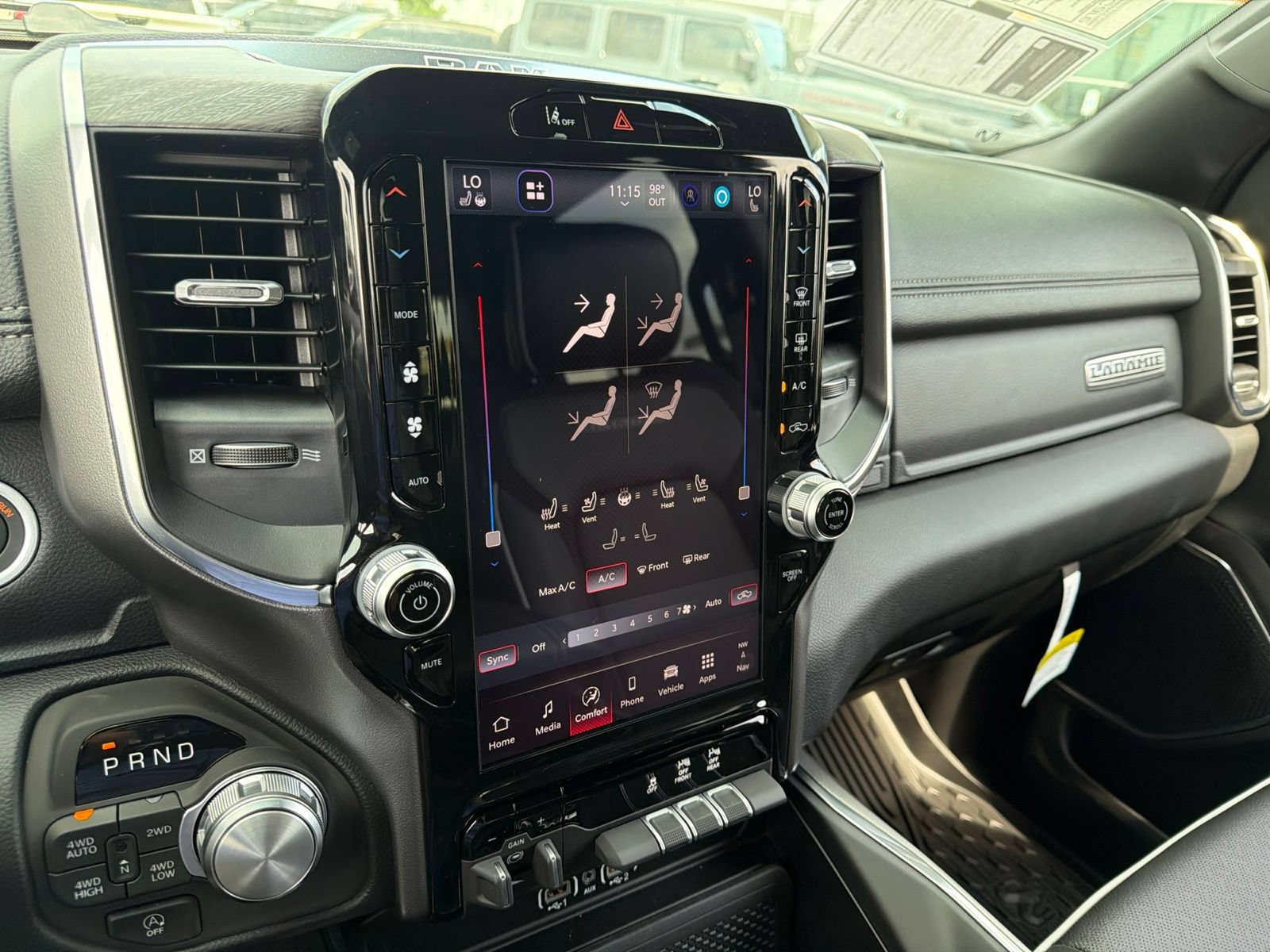 New 2027 RAM 1500 Laramie w/ Laramie Southwest Edition AWD/4WD image 25