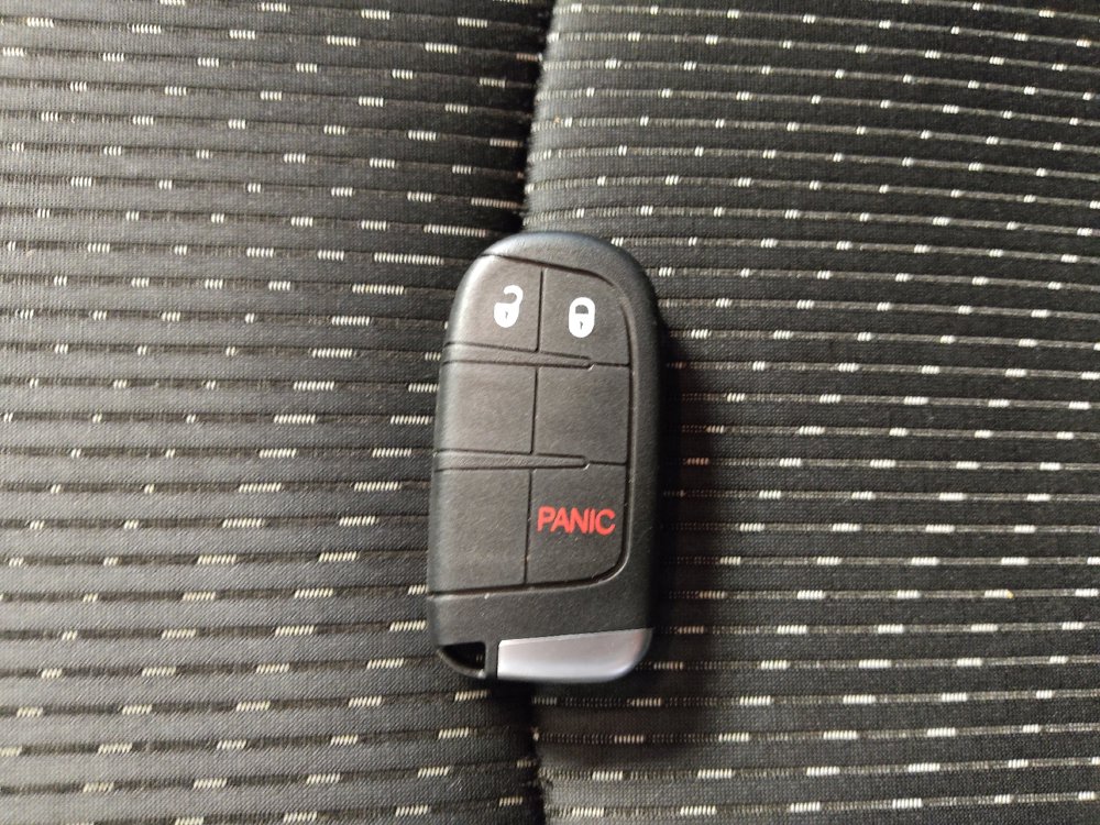 Used 2018 Dodge Journey SE w/ Blacktop Package FWD image 32