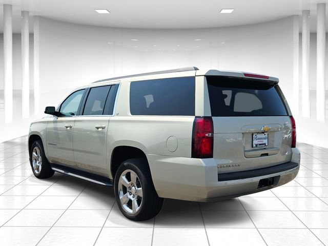Used 2017 Chevrolet Suburban LT AWD/4WD image 3