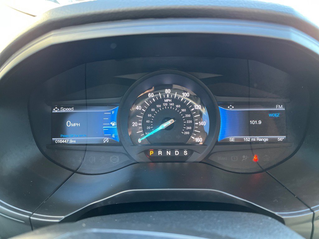 Used 2024 Ford Edge SEL w/ Class II Trailer Tow Package image 15