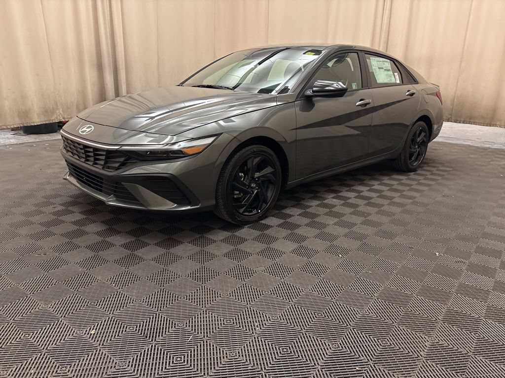 Certified 2026 Hyundai Elantra Sport FWD 360° Tour