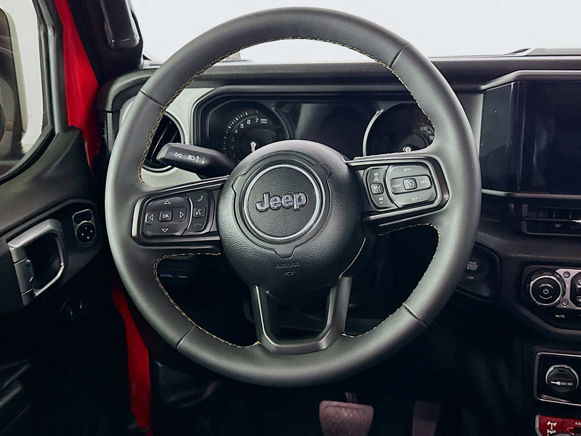 Used 2024 Jeep Wrangler Willys image 18