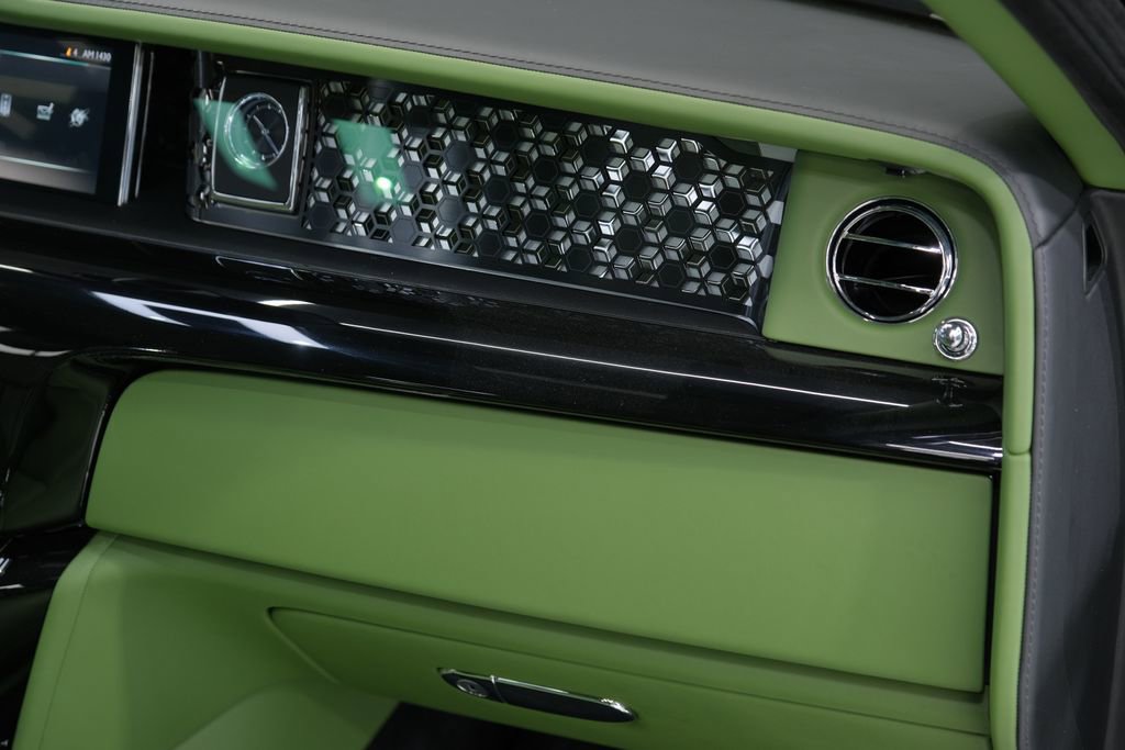 Used 2023 Rolls-Royce Phantom Sedan w/ The Phantom Package image 63