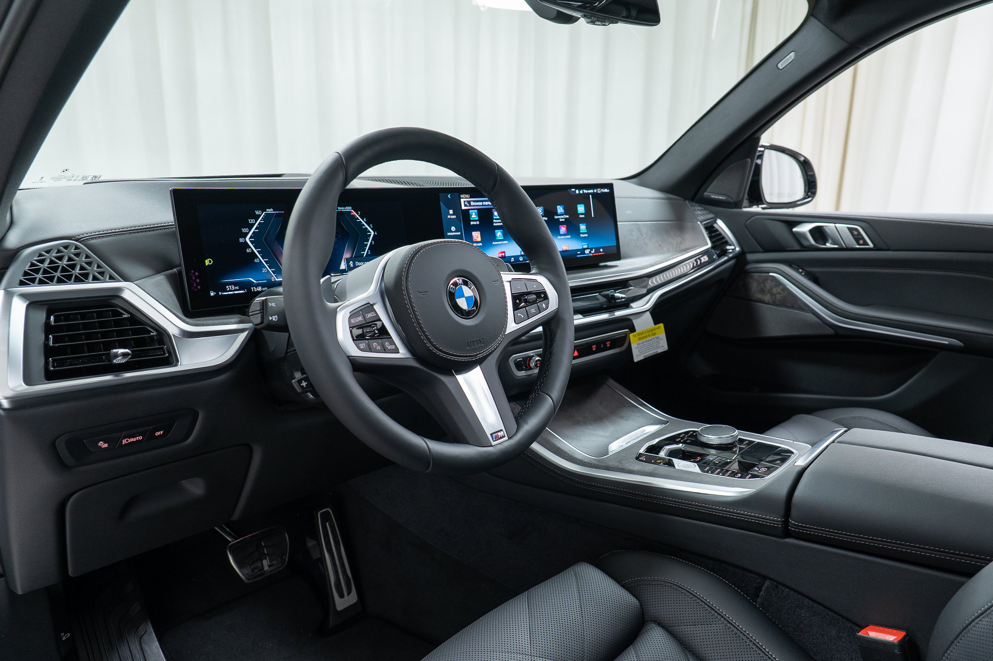 New 2026 BMW X5 xDrive40i w/ M Sport Package AWD/4WD image 12