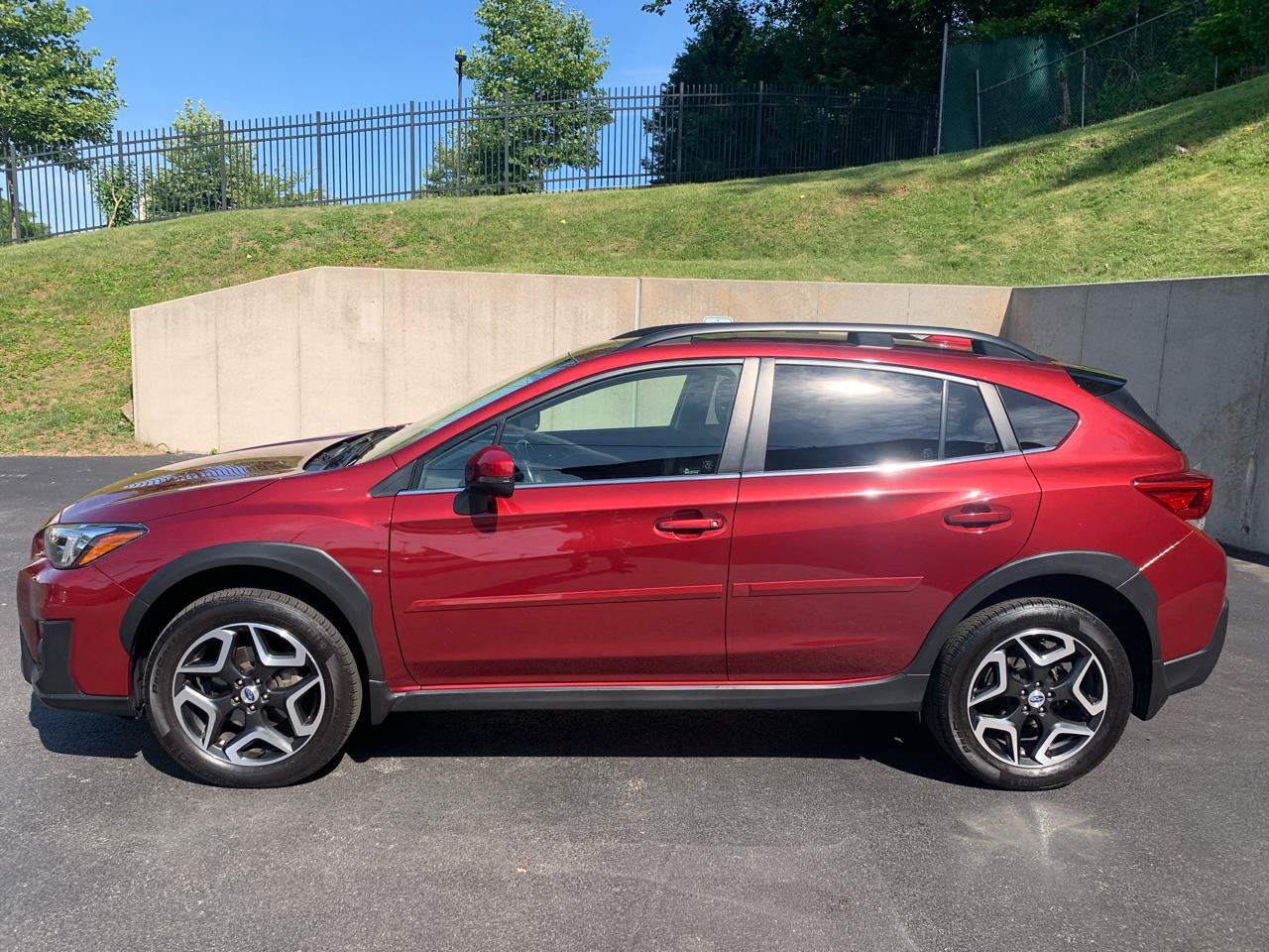 Used 2018 Subaru Crosstrek 2.0i Limited AWD/4WD image 2