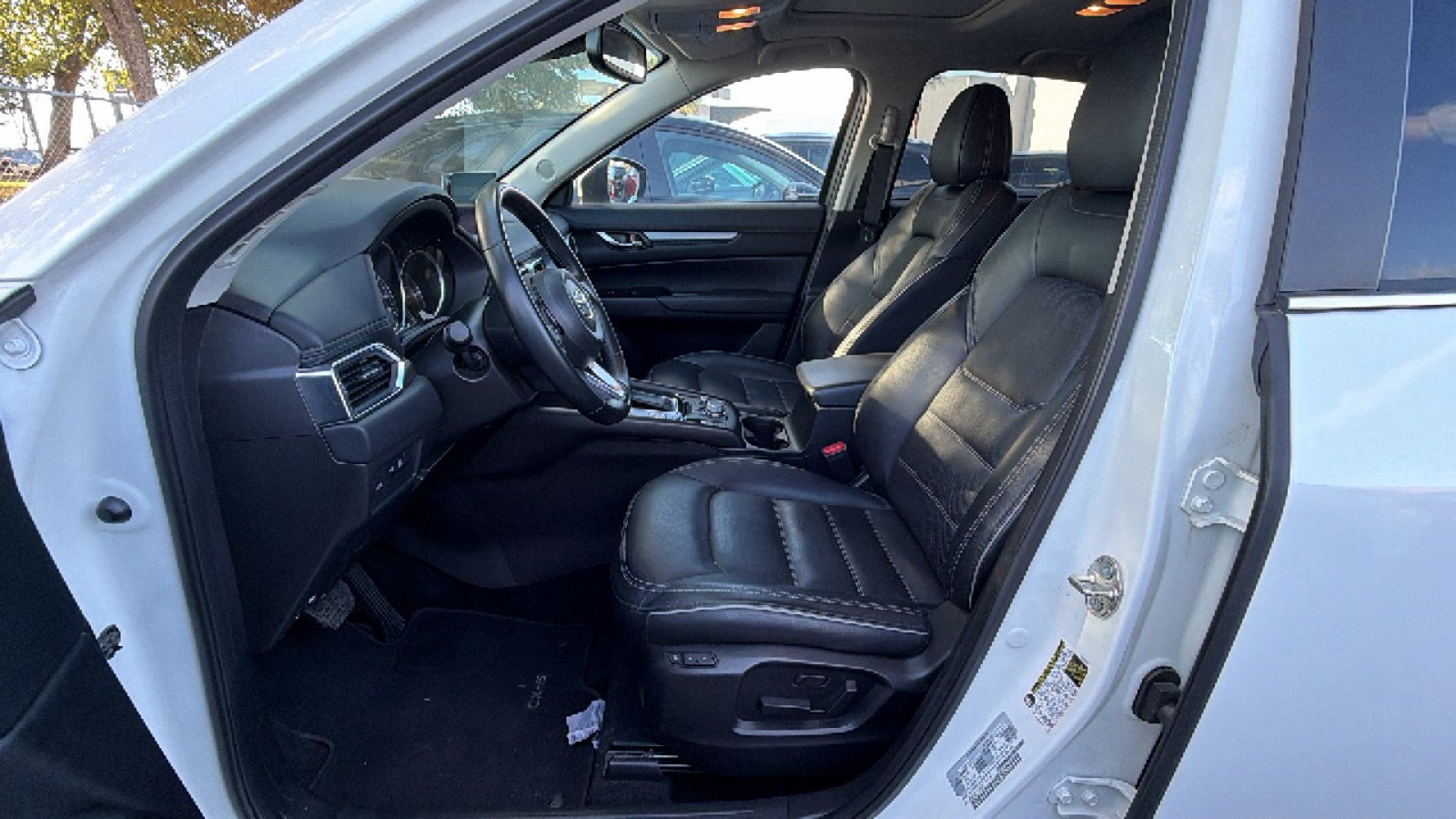 Used 2025 MAZDA CX-5 AWD 2.5 S w/ Preferred Package image 8