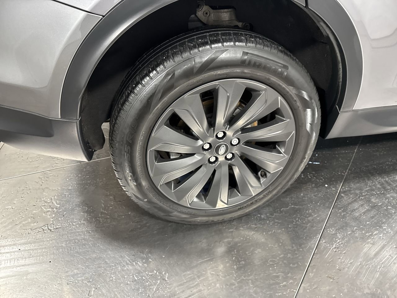 Used 2022 Land Rover Discovery Sport S image 13