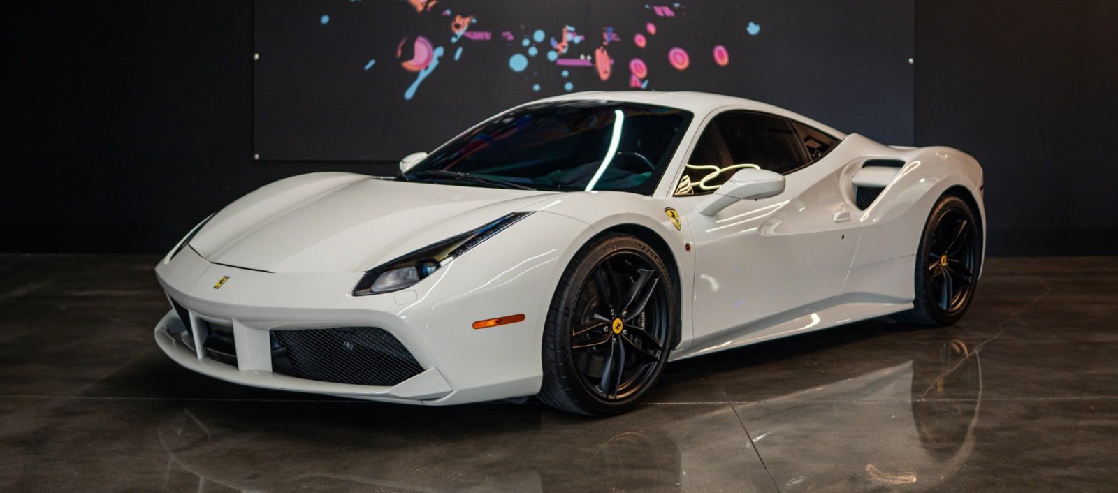 Used 2016 Ferrari 488 GTB RWD image 2