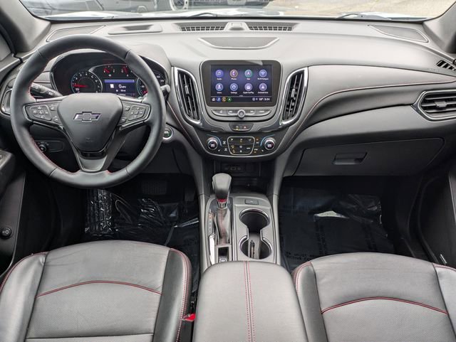Used 2023 Chevrolet Equinox RS w/ RS Leather Package image 17