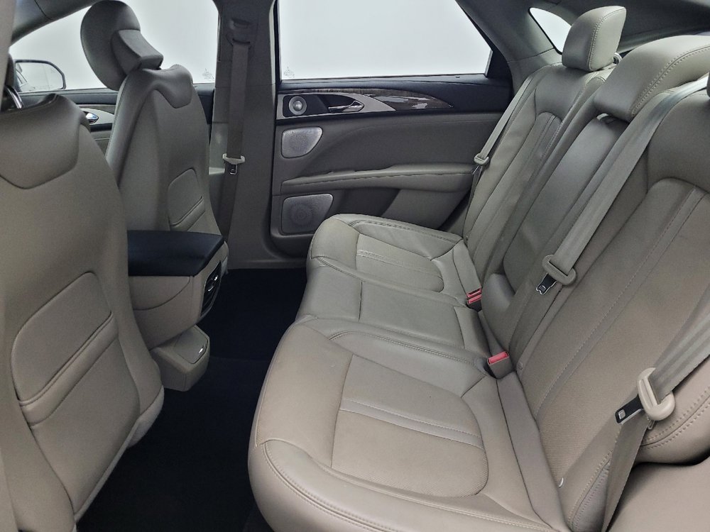 Used 2017 Lincoln MKZ Reserve w/ Luxury Package image 18