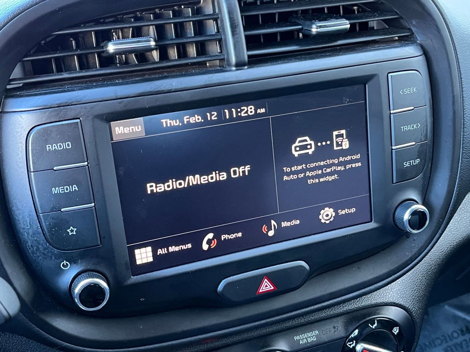 Used 2025 Kia Soul LX w/ LX Technology Package image 18