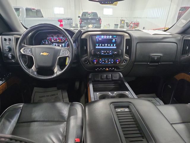 Used 2017 Chevrolet Silverado 1500 High Country w/ High Desert Package AWD/4WD image 9