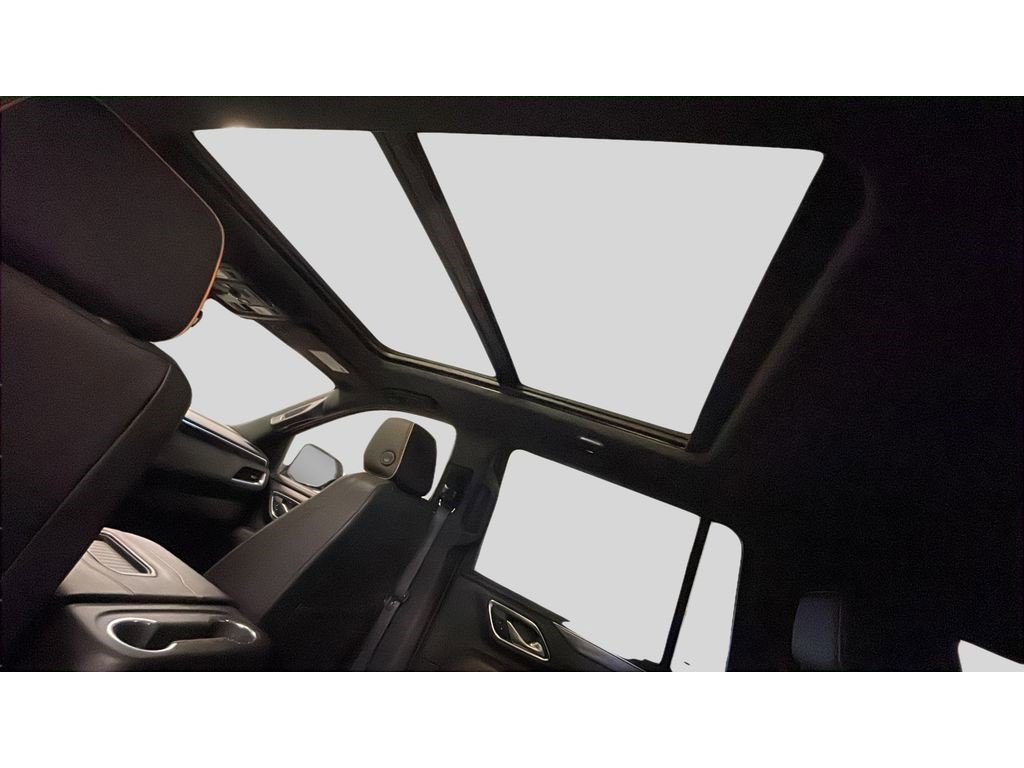 Certified 2023 GMC Yukon XL AT4 w/ AT4 Premium Plus Package image 13