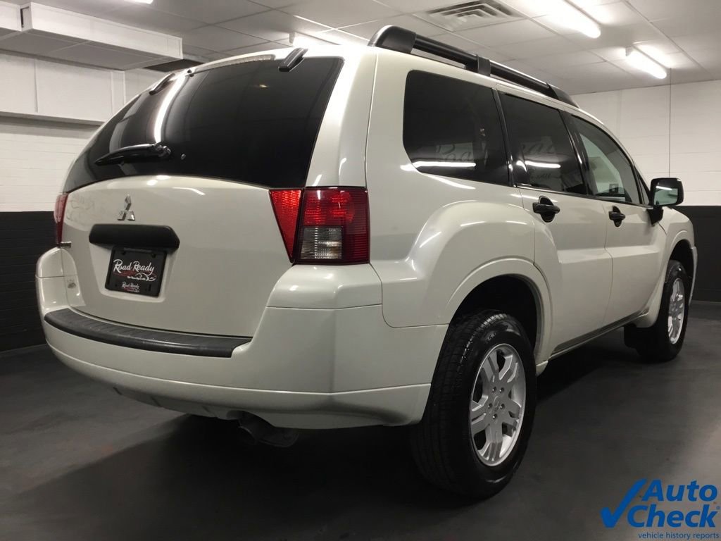 Used 2007 Mitsubishi Endeavor LS image 10