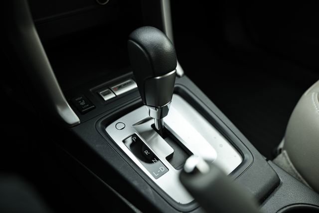 Used 2017 Subaru Forester 2.5i Limited w/ Protection Package #2 image 41