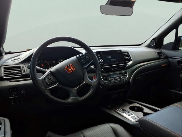 Used 2024 Honda Ridgeline TrailSport image 11
