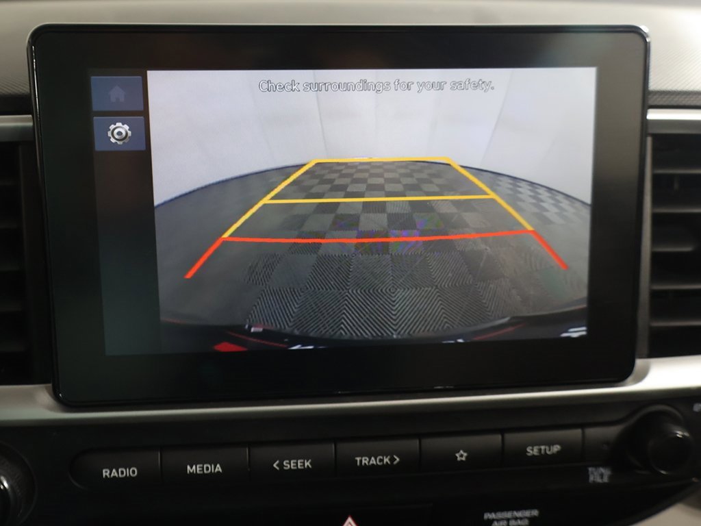 Used 2023 Hyundai Venue SEL image 38