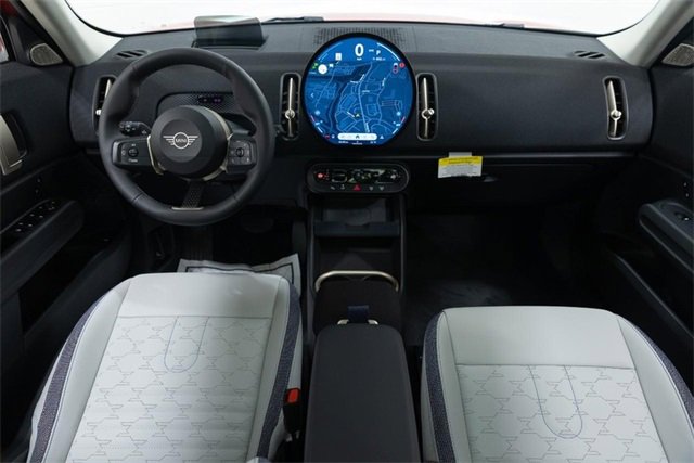 Certified 2025 MINI Cooper Countryman S w/ Comfort Package Max image 22