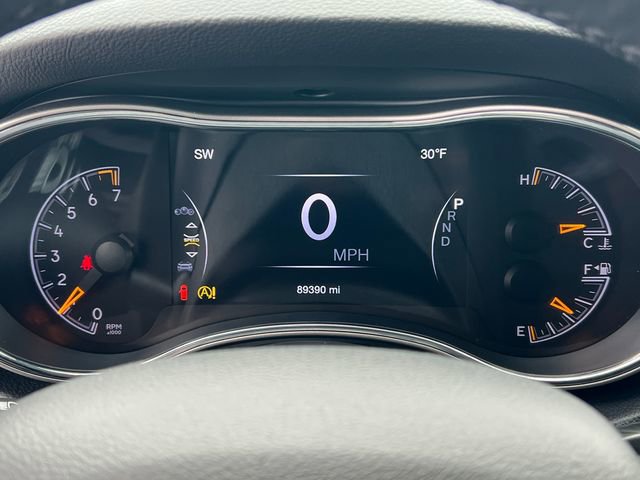 Used 2020 Jeep Grand Cherokee Limited image 21