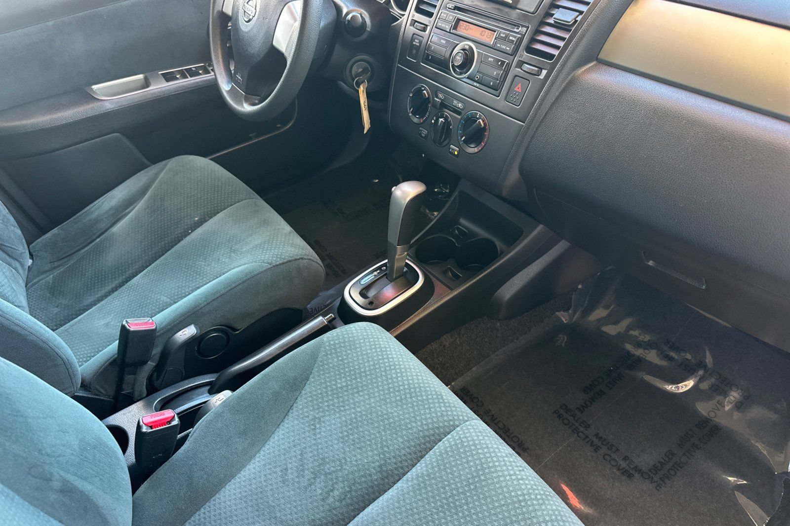 Used 2012 Nissan Versa 1.8 S FWD image 18