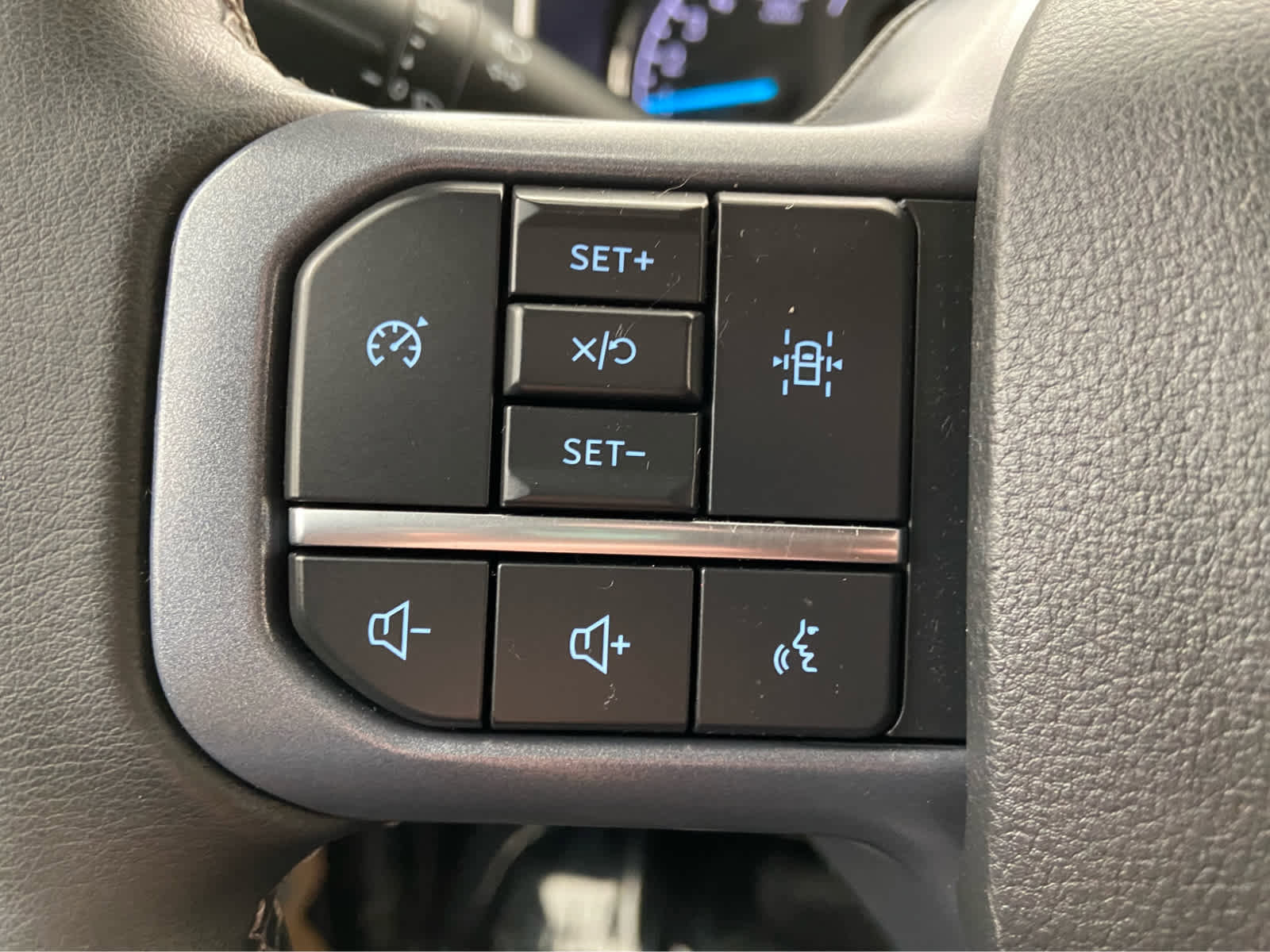 Used 2023 Ford F150 XLT w/ Equipment Group 302A High image 23