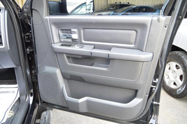 Used 2012 RAM 1500 Sport w/ Sport Premium Group image 29