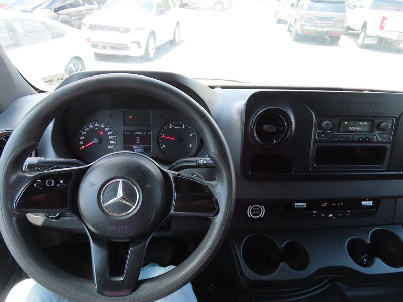 Used 2019 Mercedes-Benz Sprinter 170 image 24