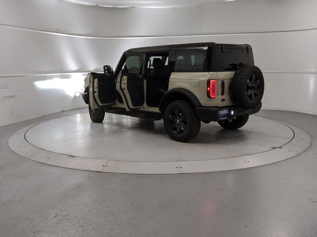 New 2025 Ford Bronco Outer Banks image 10