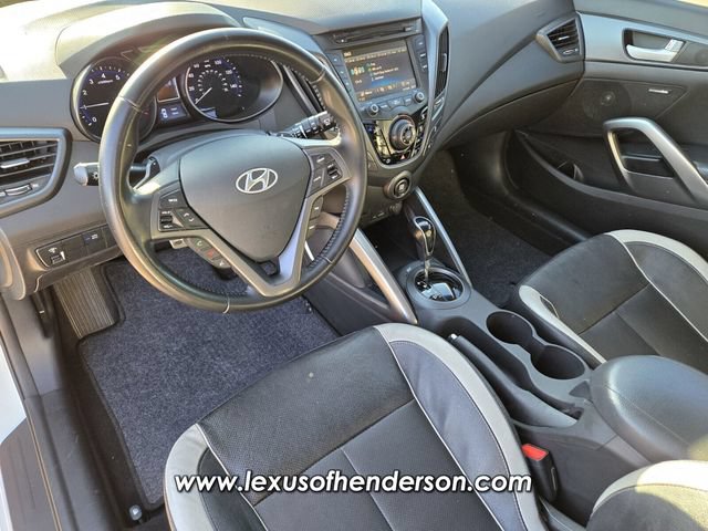 Used 2015 Hyundai Veloster Turbo FWD image 12