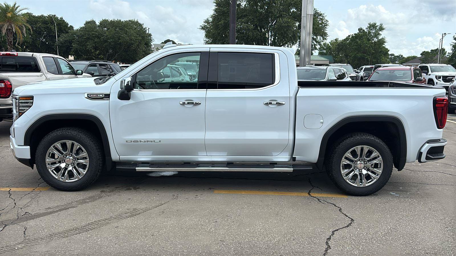 New 2026 GMC Sierra 1500 Denali AWD/4WD image 4