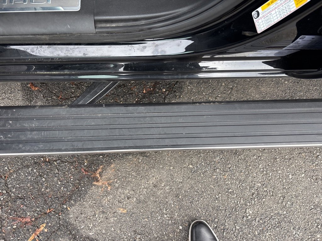 Used 2022 GMC Sierra 1500 Denali w/ Denali Reserve Package image 22