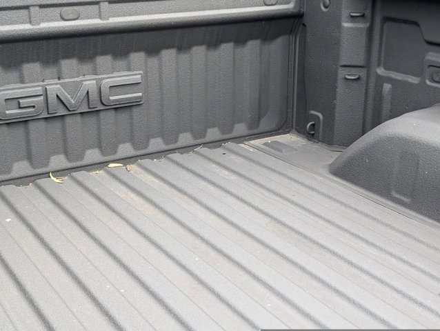 Used 2022 GMC Sierra 1500 Elevation AWD/4WD image 10